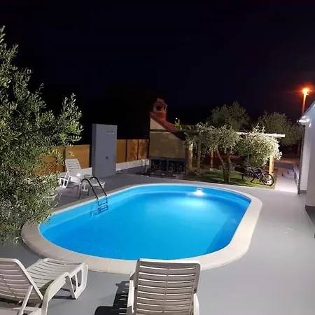 Secret Gem With Private Pool