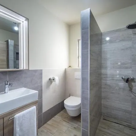 Villa Secret Gem With Private Pool Stasevica