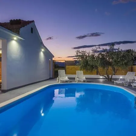 Secret Gem With Private Pool * Stasevica